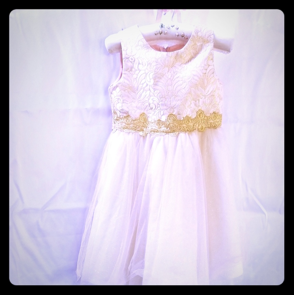 LITTLE GIRLS DRESS
